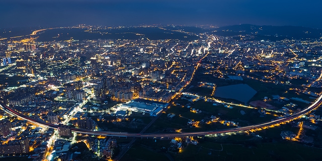 桃園市の夜景