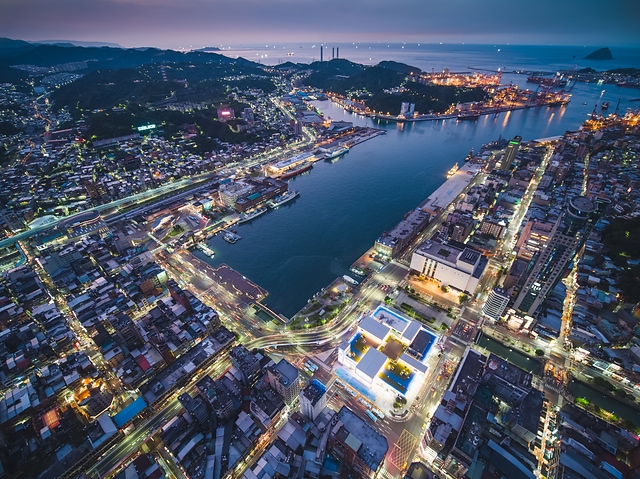 基隆市の空撮夜景
