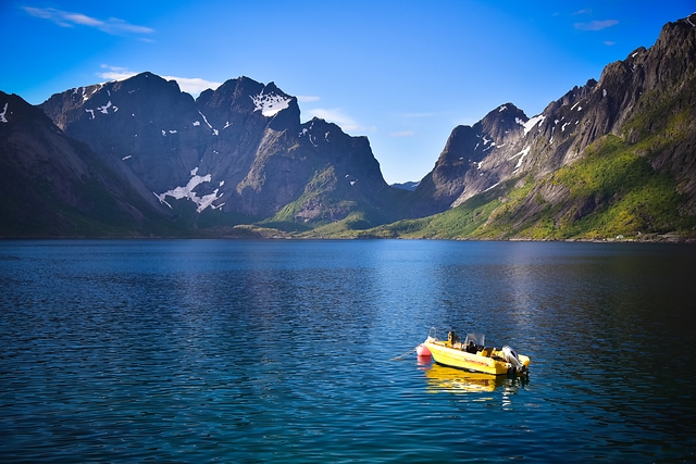 Beautiful lake scene in Norway Reine