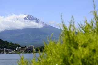 《日本》初夏の富士山・河口湖