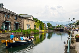 悠閒河畔－小樽運河即景 Scene of Otaru canal(3:2版)