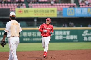 46 劉基鴻